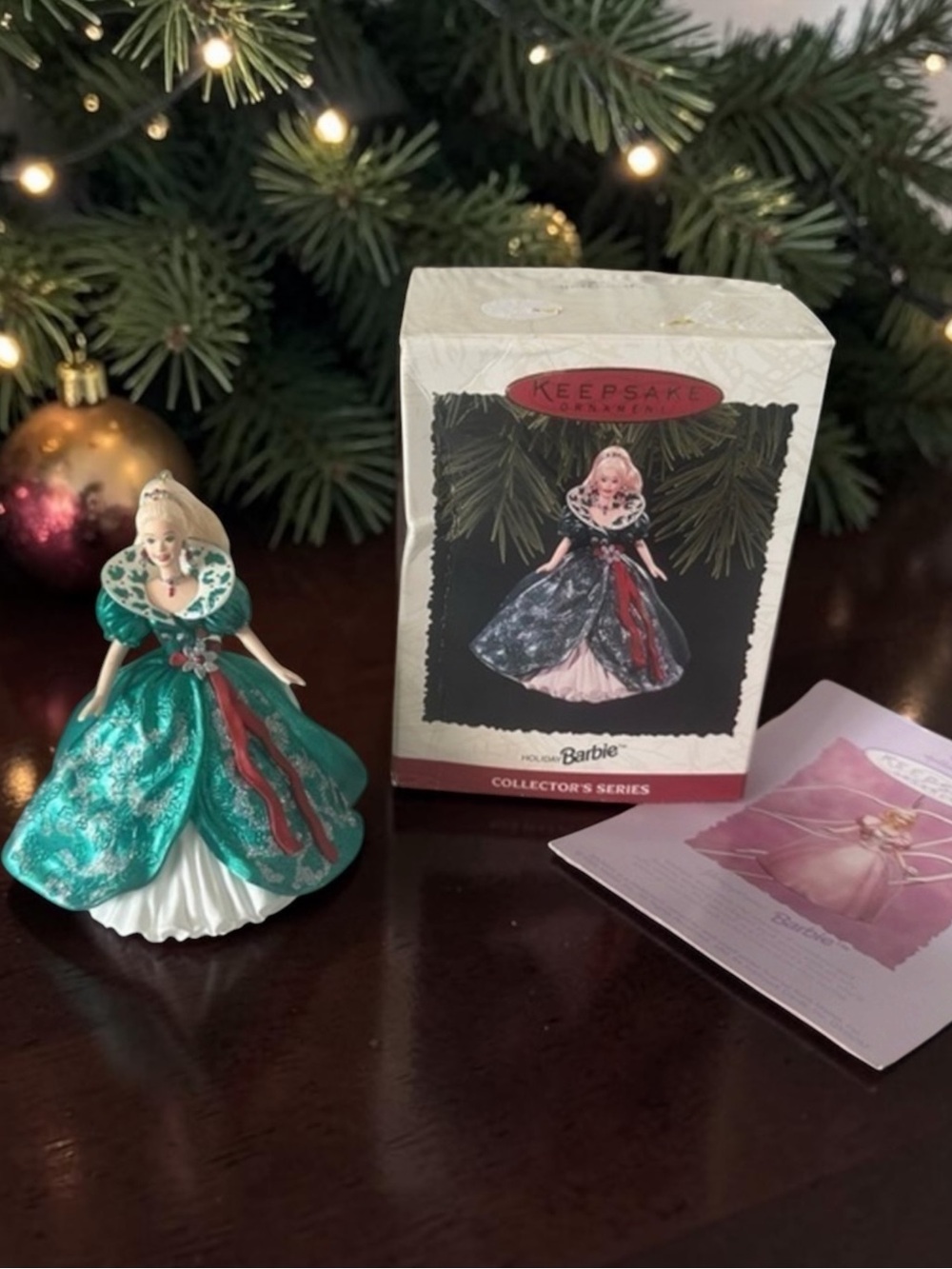Vintage 1995 Barbie Keepsake Ornament